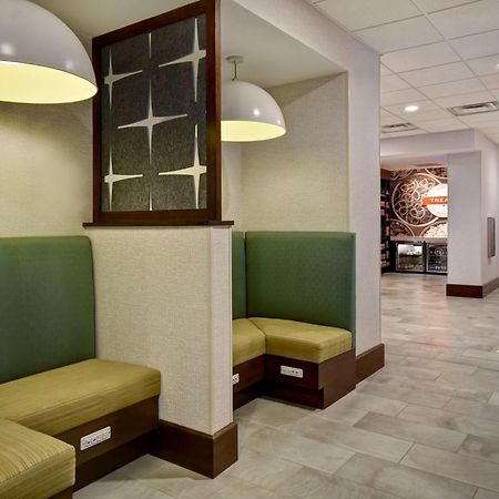 Hampton Inn Pleasant View Exteriör bild